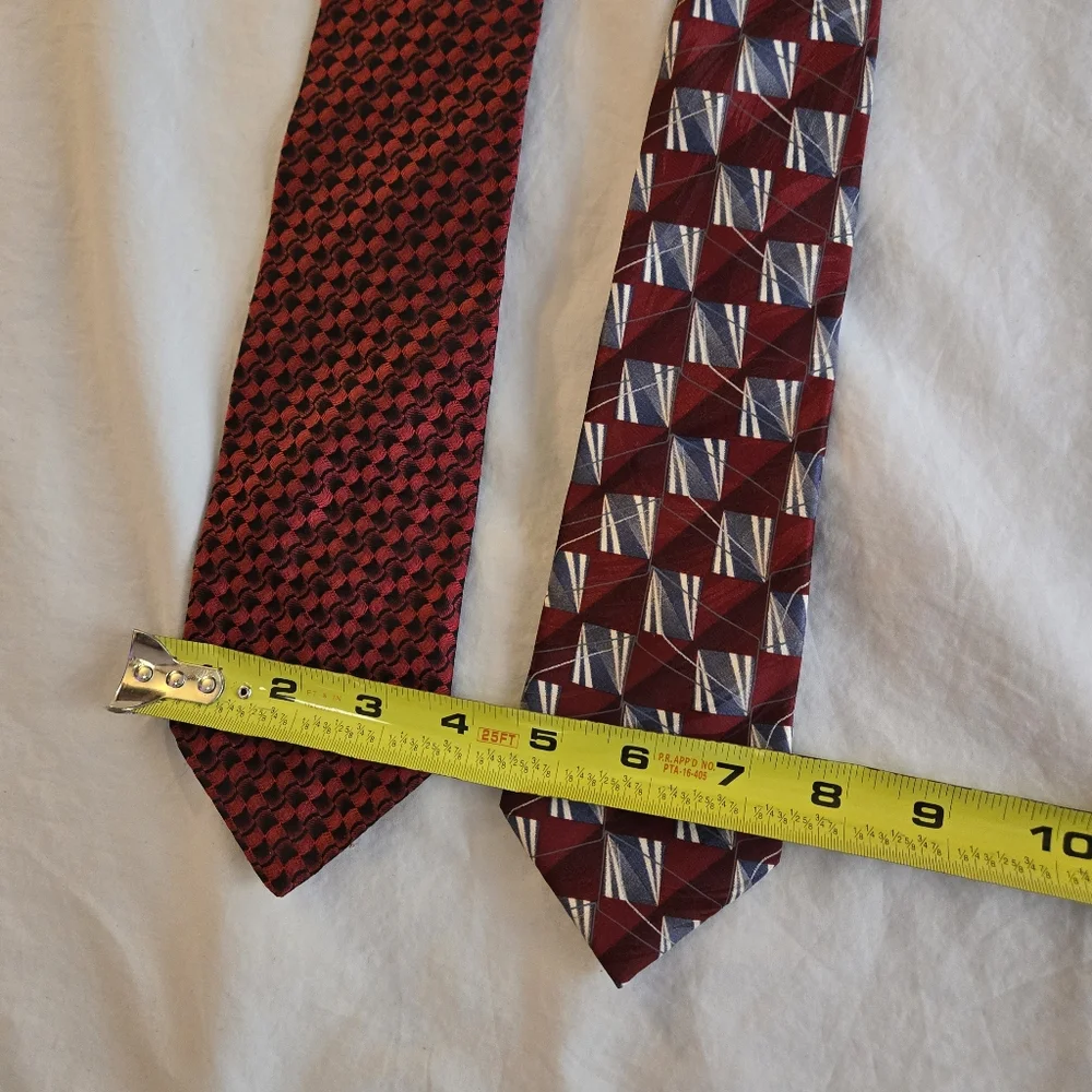 2 Boys Ties City Streets Red & Black Abstract Patterns